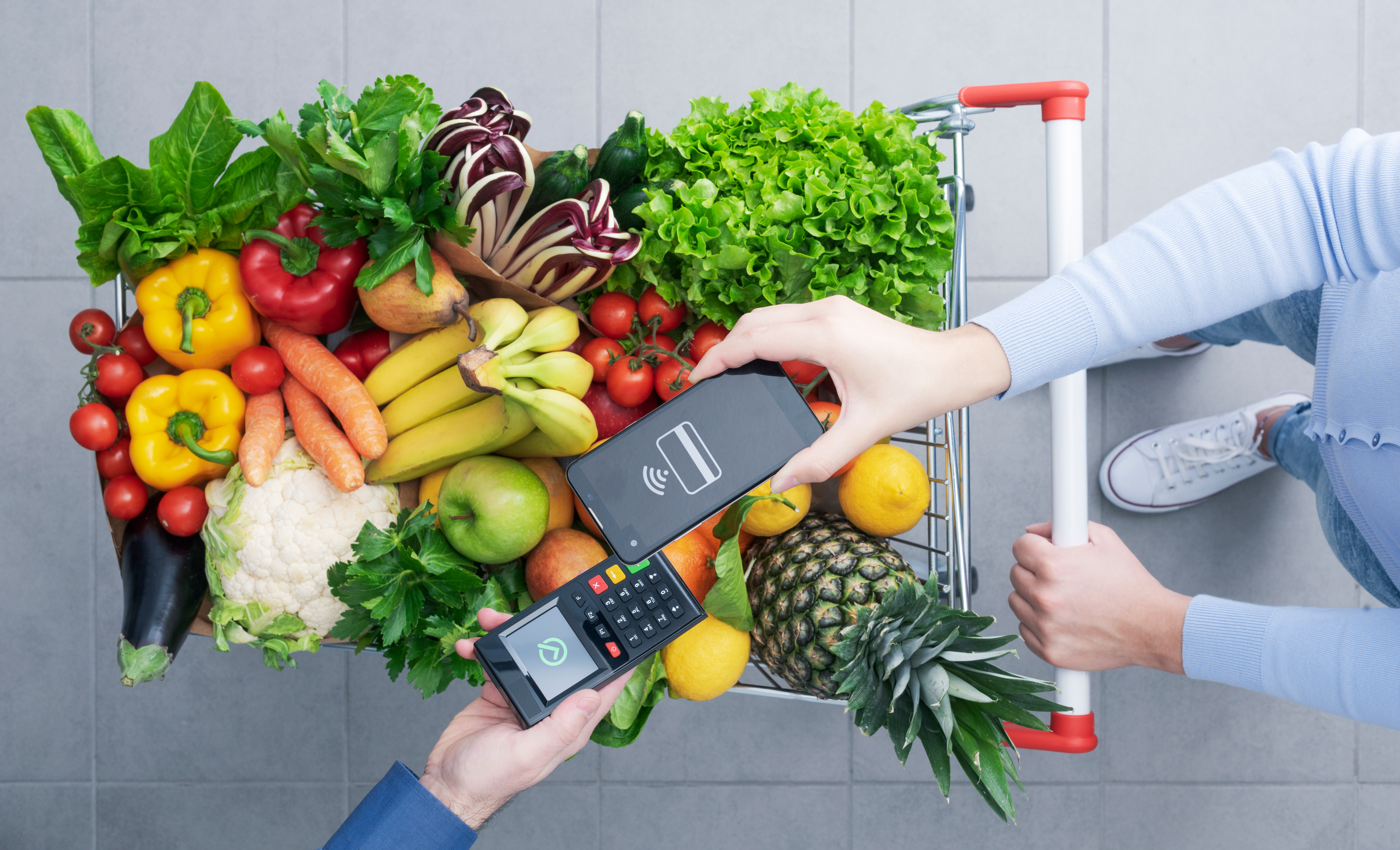 La mesure permettant l'achat de tous les produits alimentaires, y compris ceux non directement consommables, avec les titres-restaurant a été prolongée jusqu'au 31 décembre 2026. 